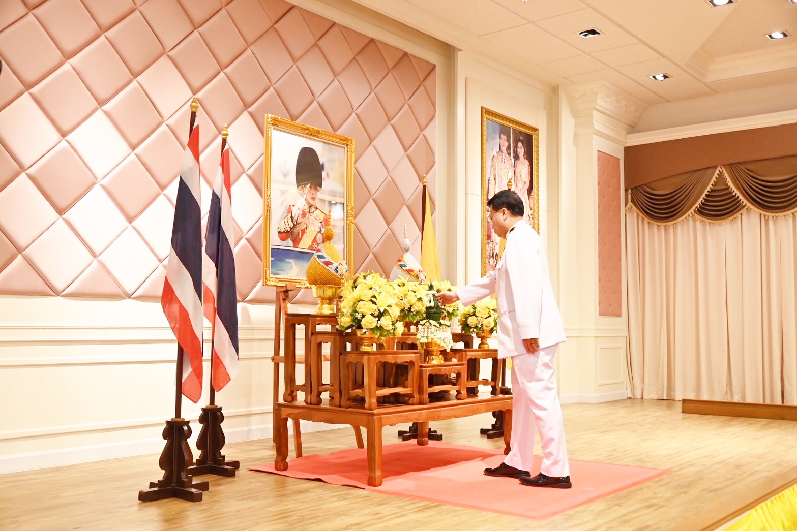 ﻿กรมบังคับคดีจัดพิธีถวายสัตย์ปฏิญาณเพื่อเป็นข้าราชการที่ดีและพลังของแผ่นดิน เนื่องในโอกาสพระราชพิธีมหามงคลเฉลิมพระชนมพรรษา 28 กรกฎาคม 2568